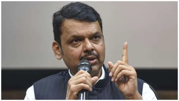 Devendra Fadnavis Vs MVA Govt
