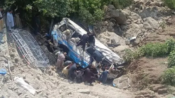 Pakistan Bus Accident
