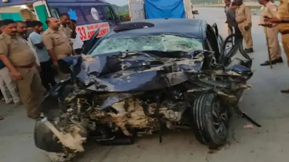 Varanasi car colloided dumper