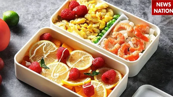 fruits in tiffin box