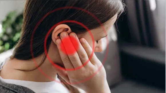 Ear Tinnitus