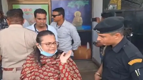 IAS tina dabi raid