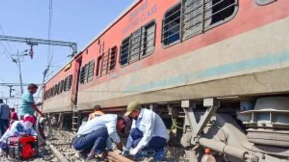 Train Derail in jharkhan