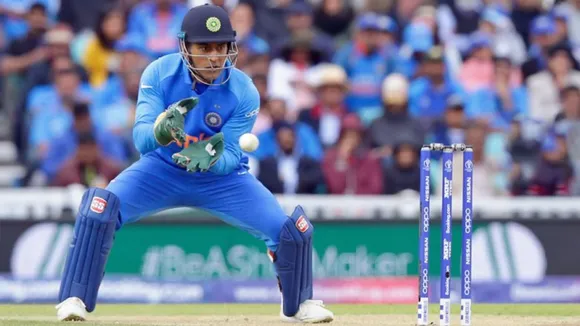 MS Dhoni is the greatest wicketkeeper in cricket history says Adam Gilchrist
