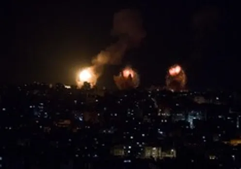 Israeli airstrike,Gaza,airstrike,smoke,damages,Fire,