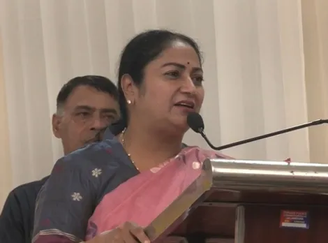 आपकी दीदी न रुकेंगी, न डरेंगी, दिल्ली को बेहतर बनाएंगी : सीएम रेखा गुप्ता