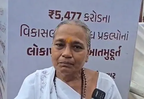 अहमदाबाद में पीएम मोदी के रोड शो को लेकर लोग दिखे उत्साहित