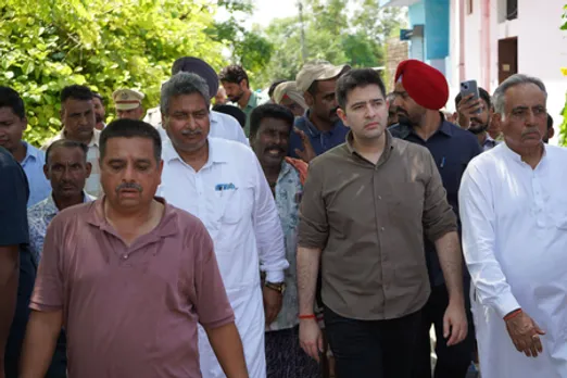 राघव चड्ढा ने पंजाब के बाढ़ प्रभावित क्षेत्रों के लिए सांसद निधि से 3.25 करोड़ रुपए किए आवंटित