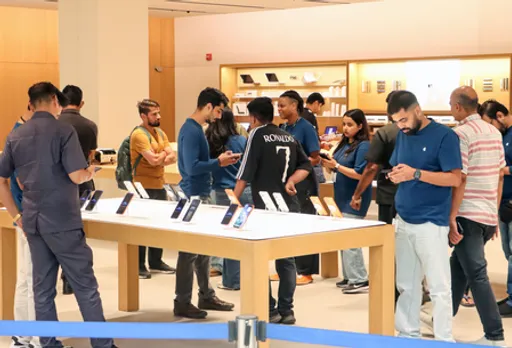 New Delhi: iPhone 17 Launch in India