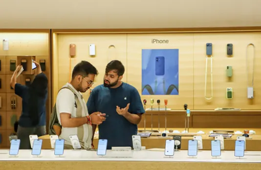New Delhi: iPhone 17 Launch in India
