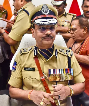 IPS officer B. Shivadhar Reddy takes charge of DGP Telangana