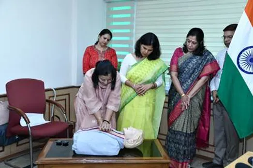 Timely CPR can boost survival outcomes in cardiac arrest cases: Health Secretary