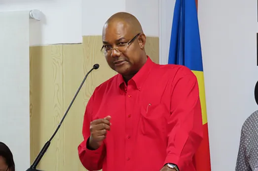 शी चिनफिंग ने सेशेल्स के नवनिर्वाचित राष्ट्रपति को बधाई संदेश भेजा