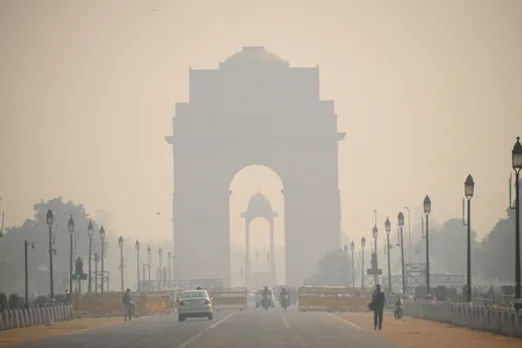 प्रदूषण में सांस लेना हो रहा मुश्किल, इन चीजों को खाने में करें शामिल और बनाएं अपने फेफड़ों को मजबूत