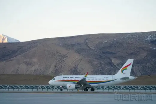 शीत्सांग के आली पुलान हवाई अड्डे में वार्षिक यात्रियों की संख्या 10,000 से अधिक