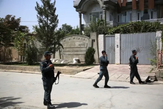 उत्तरी अफगानिस्तान में दो हथियारबंद लुटेरे मारे गए, चार एके-47 राइफलें जब्त