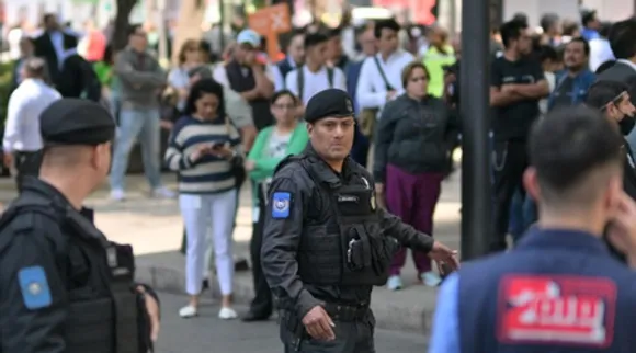 Hundreds injured, several arrested in Gen Z-led anti-crime march in Mexico
