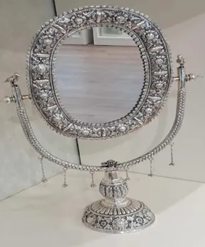 'Vocal for Local': PM Modi says gifted 'Swadeshi' things to world leaders during G-20 Summit