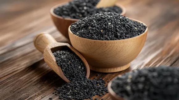 काला तिल: सुपरसीड जो हड्डियों और मांसपेशियों को गहराई तक देता है पोषण