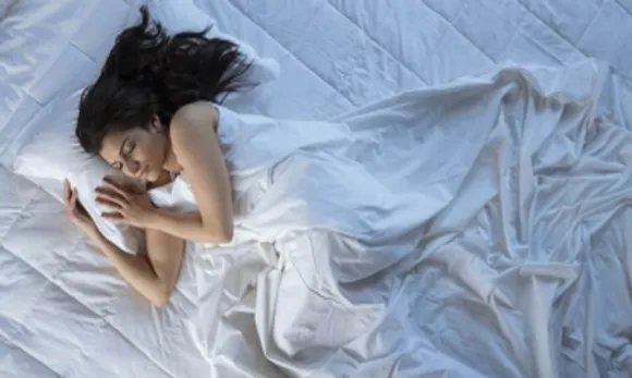 नींद की समस्या से हैं परेशान, नहीं मिल रहा आराम, अपनाएं ये देसी नुस्खा