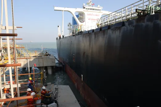 Adani Ports berths India’s 1st-ever fully laden Very Large Crude Carrier at Mundra Port