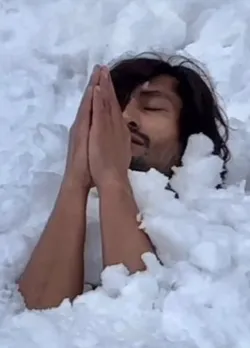 Sahaj yoga, Vidyut jamwal
