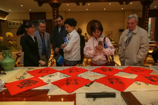 "चीनी बनना" एक चर्चित विषय बन गया है