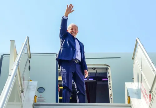 New Delhi: President Lula da Silva Concludes India Visit