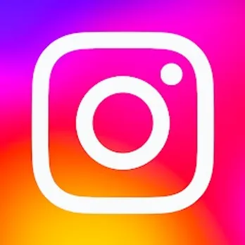 Instagram testing group mention feature for stories