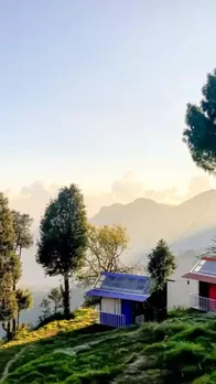 ऋषिकेश से कुछ ही दुरी पर छिपी है ये बेस्ट Hill Station