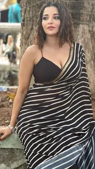 साड़ी पहन क्या कर रही हैं मोनालिसा, देख चौंक जाएंगे आप