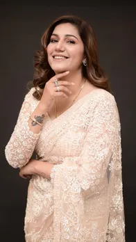 पेस्टल साड़ी में सपना चौधरी दिखीं कमाल, लुक देख फैंस हुए दीवाने