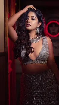 Drishyam 2 फेम Ishita Dutta ने जब एथनिक लुक्स से लगाई 'आग'