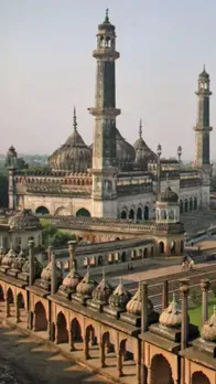 लखनऊ के इमामबाड़ा में छुपे हैं कई चौंका देने वाले रहस्य!