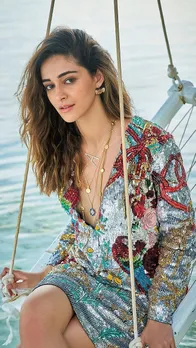Ananya Pandey ने बढ़ाया समुन्दर का पारा, मोनोकोनी में तस्वीरें वायरल