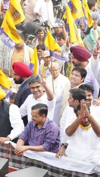 राजस्थान में दिल्ली सीएम केजरीवाल का बड़ा रोड शो, उमड़ा जन सैलाब