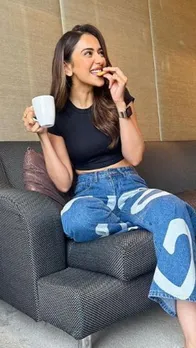 मठरी खाती दिखीं रकुल प्रीत, क्या इसके पीछे कोई खास वजह है?