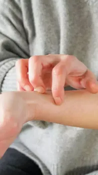 मानसून में फंगल इन्फेक्शन्स से बचने के लिए, इन टिप्स को करें ट्राई