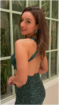 एक फिल्म से स्टार बनीं बर्थडे गर्ल तृप्ति डिमरी, इतनी हैं खूबसूरत