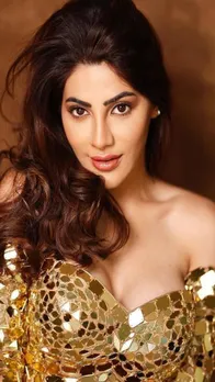 Nikki Tamboli ने पहनी बेहद बोल्ड ड्रेसेस, दिखाए हॉट लुक्स