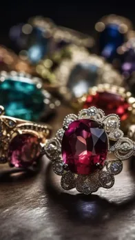 किन दिन कौन का रत्न किस उंगली में धारण करना चाहिए, आइए जानते हैं