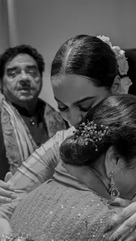 सोनाक्षी सिन्हा ने विदाई की फोटो की शेयर, मायूस दिखें माता-पिता