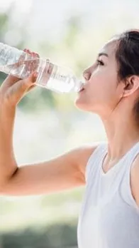 सर्दियों में मूली खाने के फायदे हजार, इन बीमारियों से दिला दें निजात