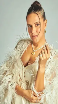 गाउन में दिखना चाहते हैं खूबसूरत, तो Neha Dhupia से लें टिप्स