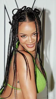 बिना शादी के मां बन रही हैं रिहाना