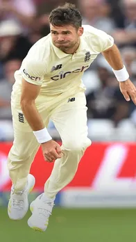 टेस्ट क्रिकेट में सबसे ज्यादा विकेट लेने वाले टॉप 5 गेंदबाज, जानिए