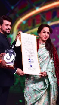 IFFI: 52वें Film Festival का हुआ आगाज़, Hema Malini को मिला खिताब