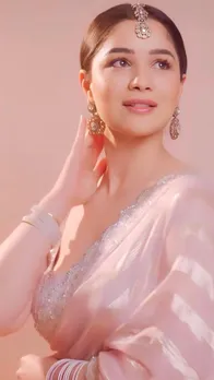 पिंक साड़ी में बला की खूबसूरत दिखीं सारा तेंदुलकर, देखें तस्वीरें