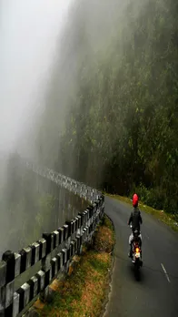 IRCTC के इस पैकेज में Royal enfield से लें मेघालय घूमने का मजा