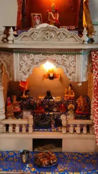 घर के मंदिर की सफाई के लिए कौन सा दिन सबसे शुभ है?
